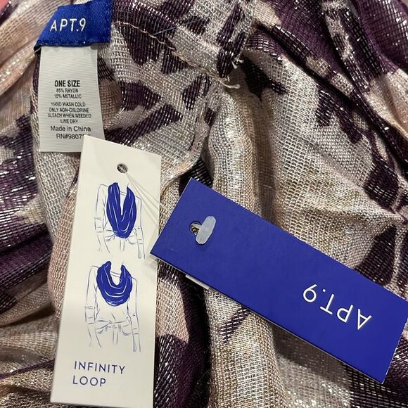 Apt. 9 Infinity Women’s Scarf Metallic Sheen Floral One Size - Picture 6 of 8